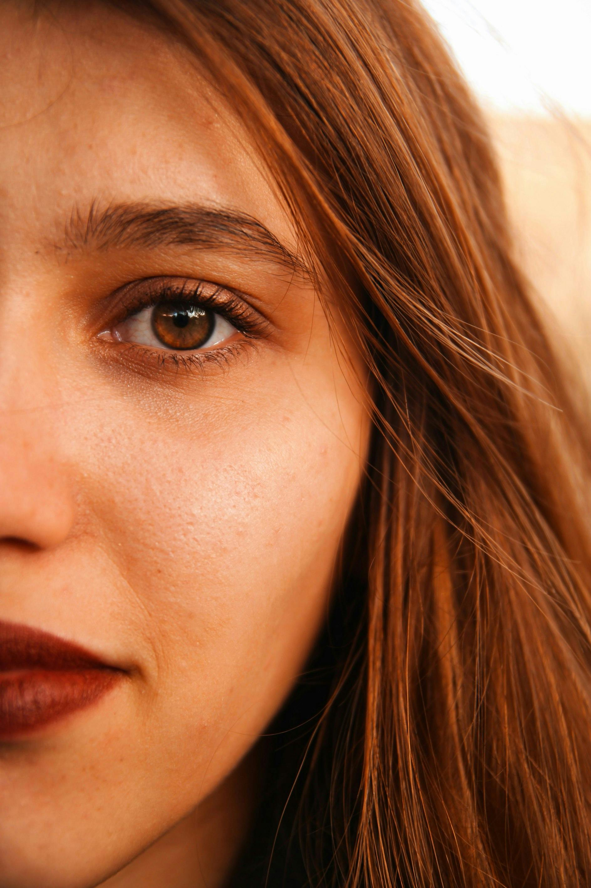 Pamp blog | Makeup til brune øjne - guide og inspiration
